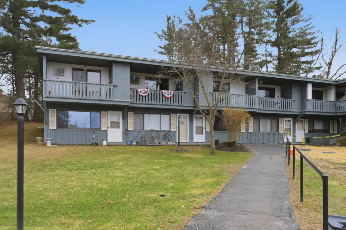 28 Chandler Avenue #3, Plaistow, NH 03865 - #1