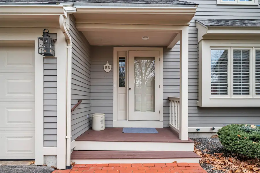 56 Peninsula Drive, Stratham, NH 03885 - #2