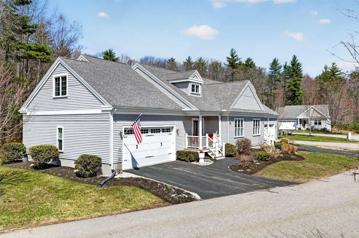 22 Mill Pond Road, Brentwood, NH 03833-6139 - #1