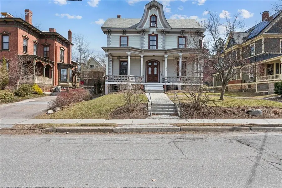 204 South Union Street #5, Burlington, VT 05401 - #3