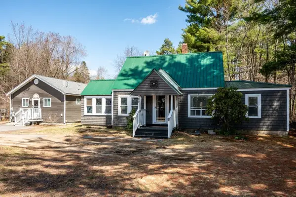 69 Chestnut Hill Road, Rochester, NH 03867