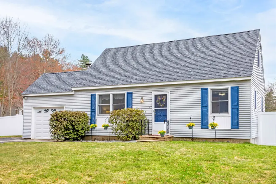 3 Wallace Drive, Merrimack, NH 03054 - #2