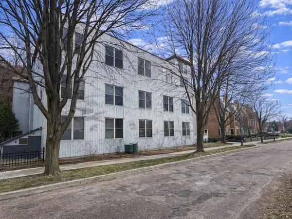 216 Lake Street #303, Burlington, VT 05401