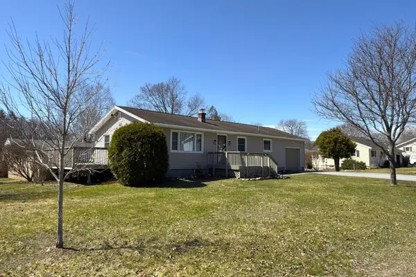 3 Green Knolls Lane, Rutland City, VT 05701