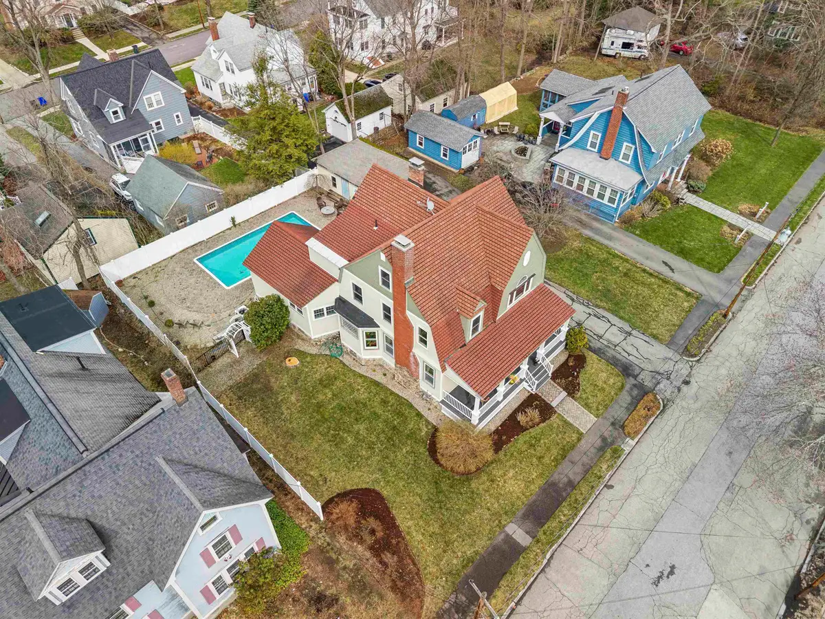 944 Chestnut Street, Manchester, NH 03104 - #1