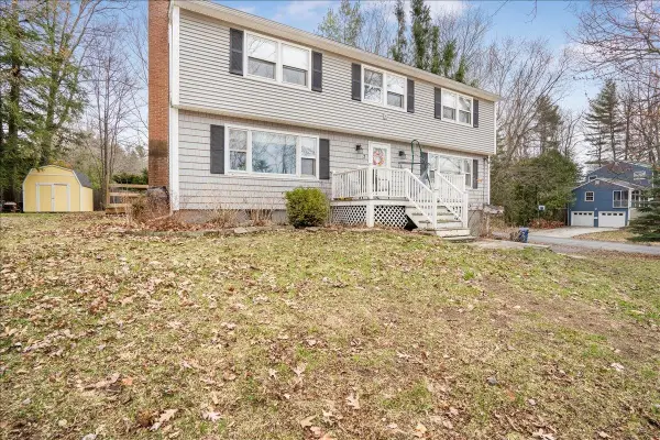 7 deborah Drive, South Burlington, VT 05403