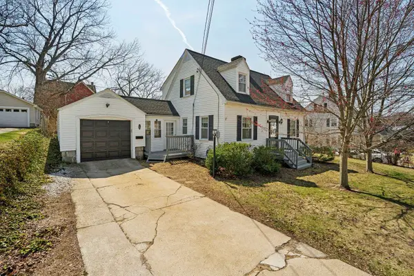 597 Central Street, Manchester, NH 03103