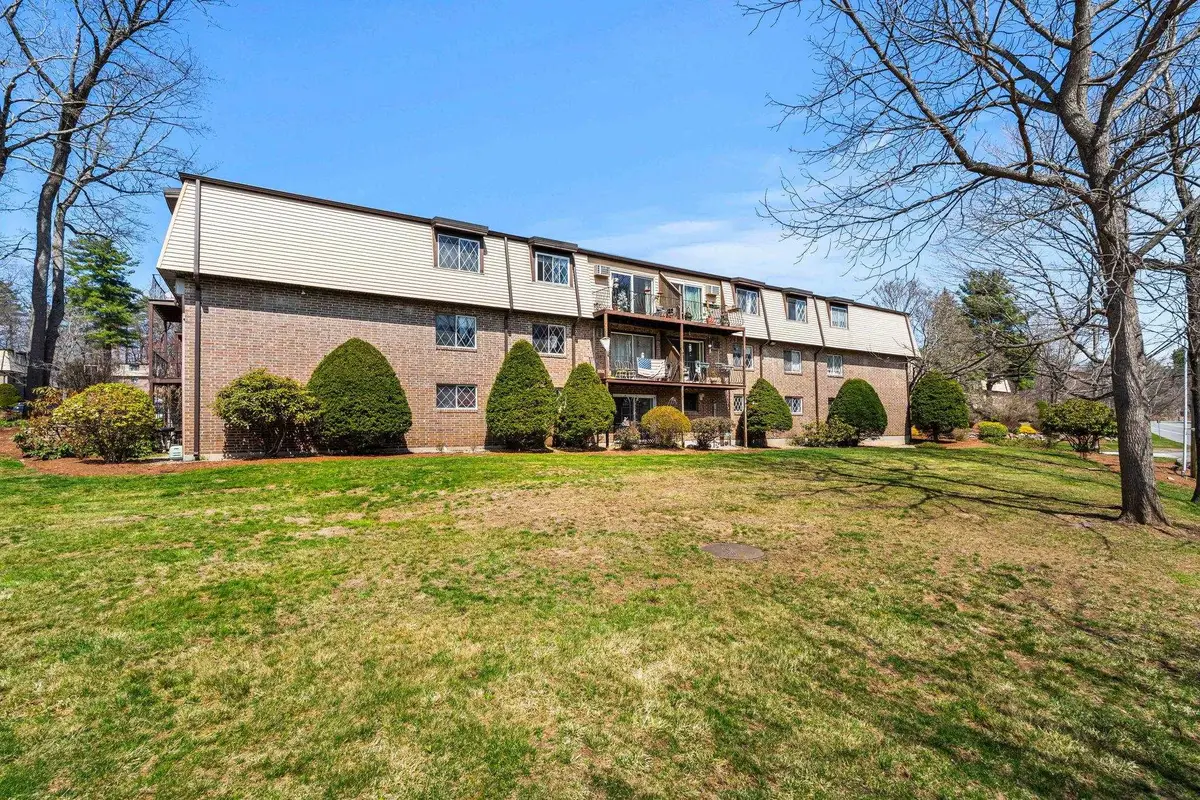 2 Silvestri Circle #4, Derry, NH 03038 - #1