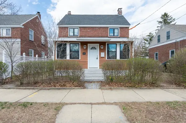 19 Grand Avenue, Nashua, NH 03060