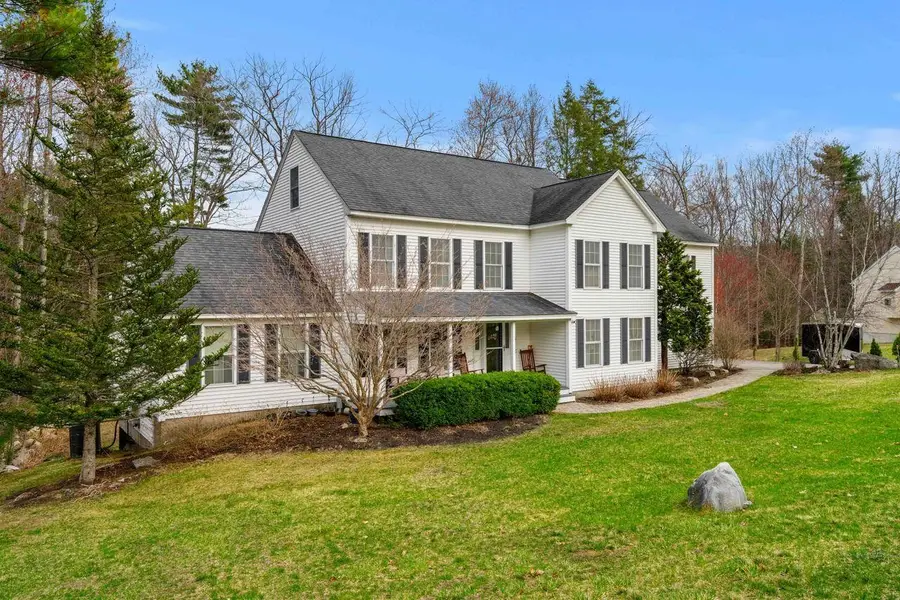 7 Samantha Avenue, Raymond, NH 03077 - #3