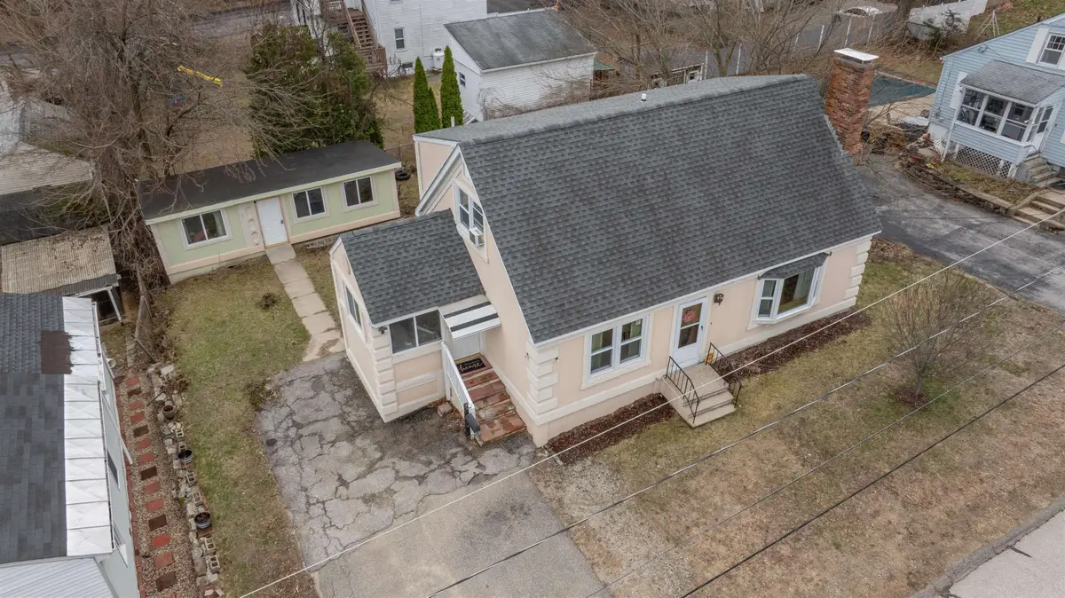 31 Rosemont Avenue, Manchester, NH 03103 - #1