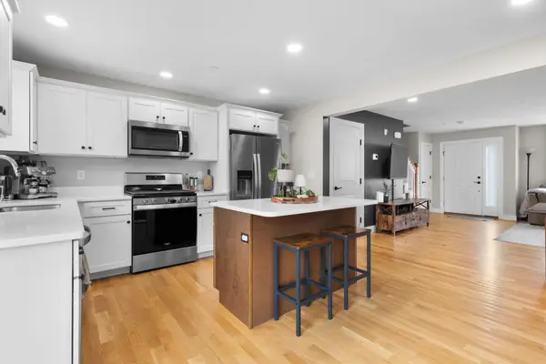 30 Brook Street #5, Derry, NH 03038