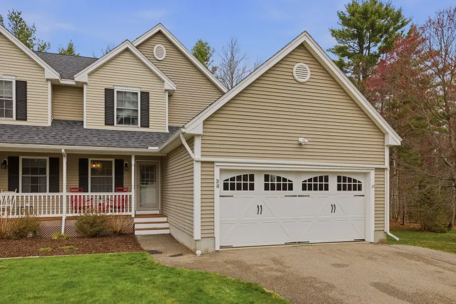 38 Willowbrook Avenue, Greenland, NH 03840 - #2