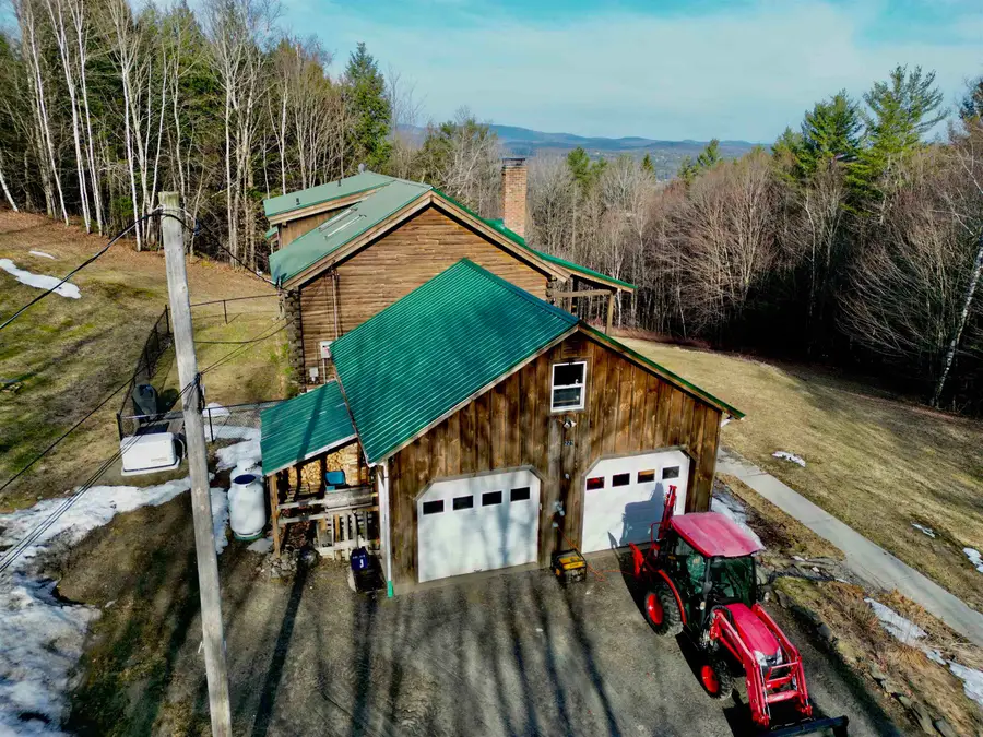 228 Juniper Lane, Lyndon, VT 05851 - #3