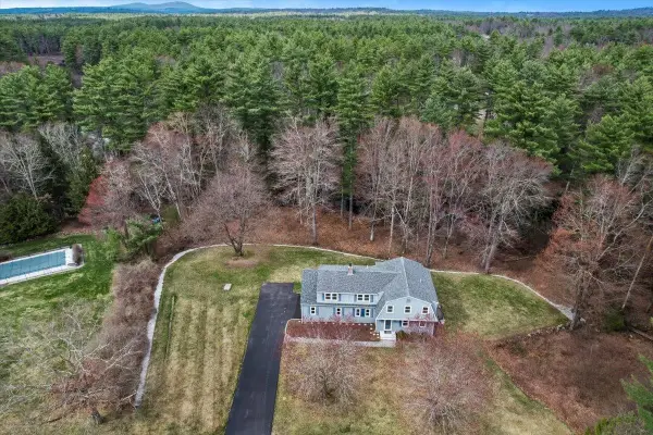 20 French Court, Merrimack, NH 03054