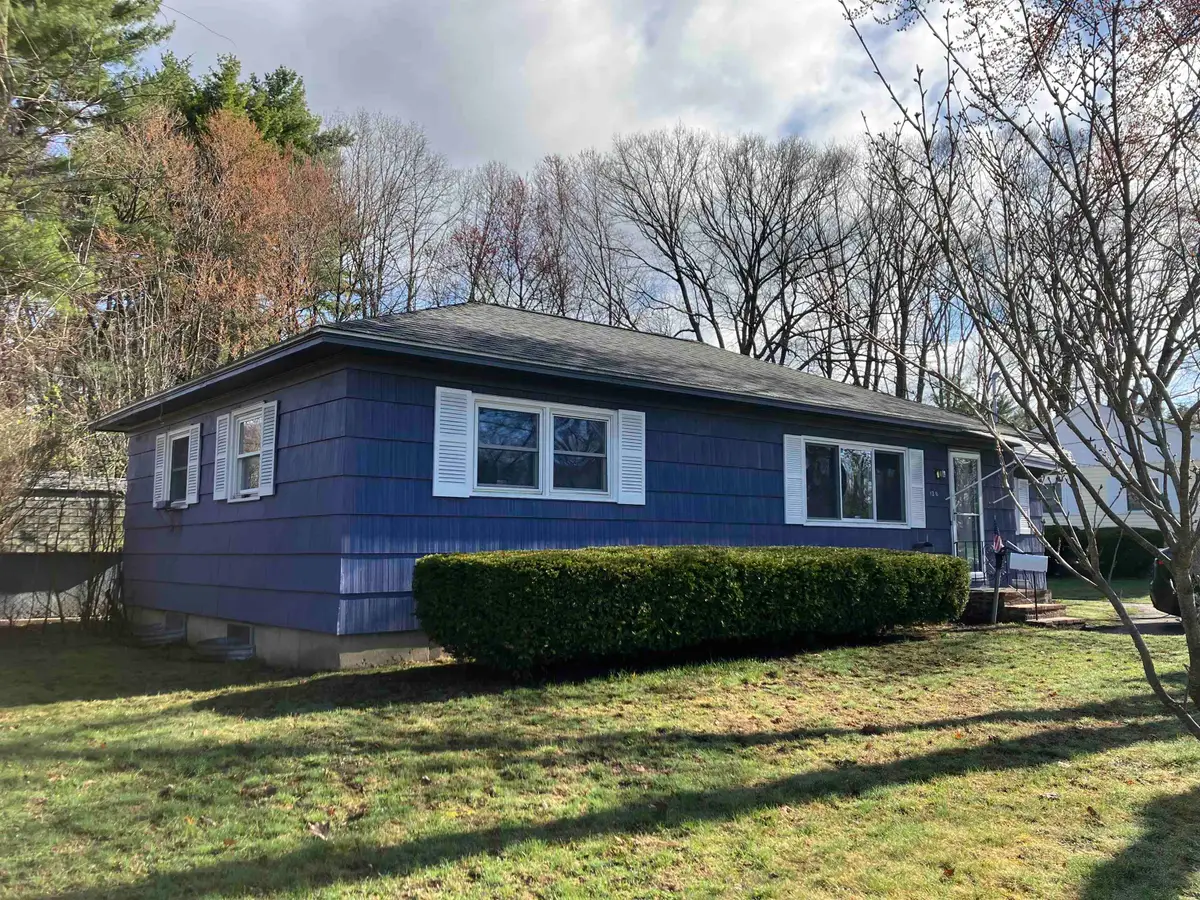 120 Purdue Street, Manchester, NH 03103 - #1