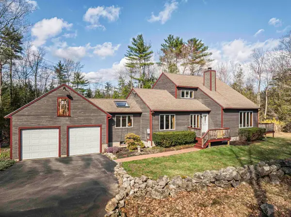 81 Deer Ridge Drive, Barrington, NH 03825