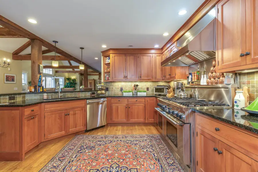 62 Elizabeth Lane, Hopkinton, NH 03229 - #2