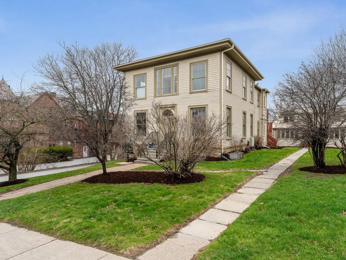 300 Main Street #2, Burlington, VT 05401 - #1