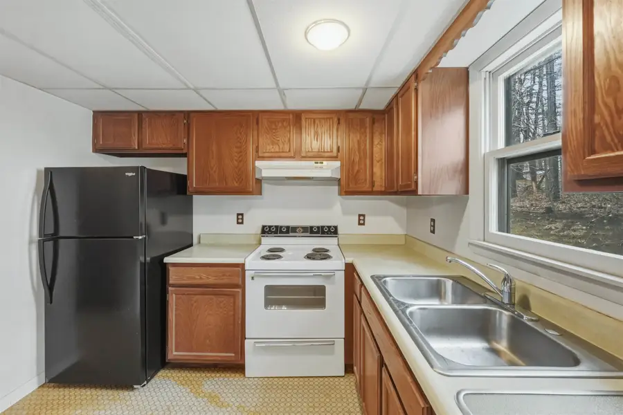 86 Pinecrest Drive #4E, Essex, VT 05452 - #2