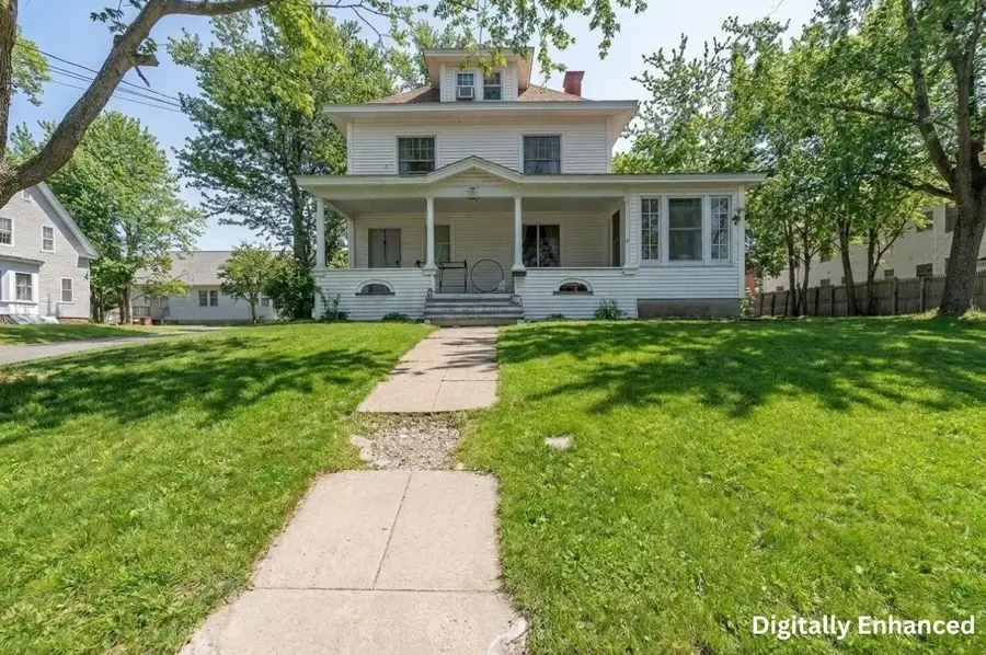 14 Pleasant Street, Plymouth, NH 03264 - #3