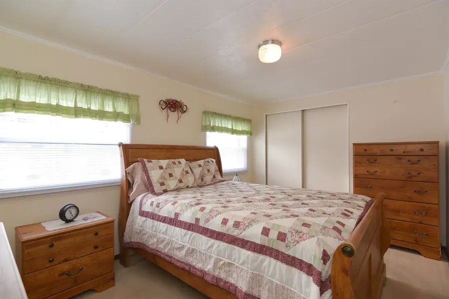 11 Amy Lane, Hampstead, NH 03841 - #2