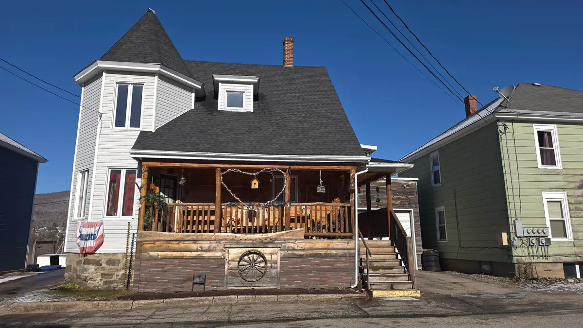 511 Goebel Street, Berlin, NH 03570 - #1