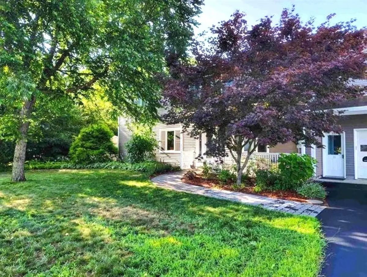 11 Bracket Circle, Charlestown, NH 03603 - #1