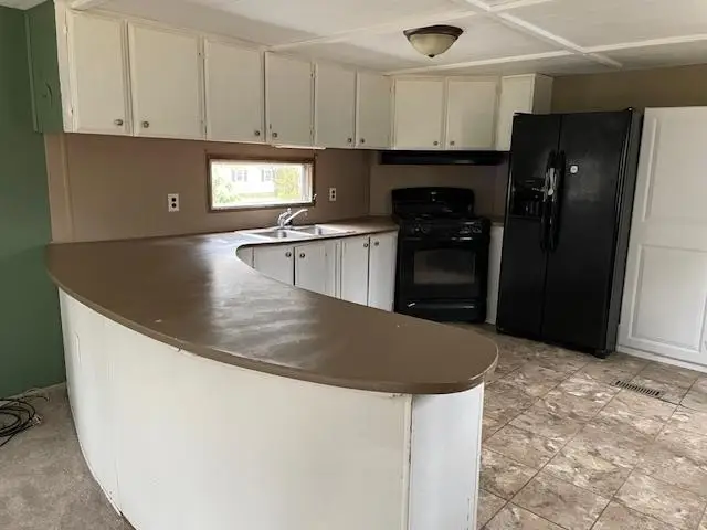 10 Fox Lane, Rochester, NH 03867 - #3