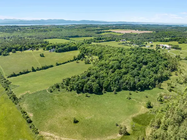 1555 Spear Street, Charlotte, VT 05445