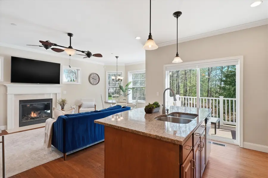 4 Manor Drive #A, Hooksett, NH 03106 - #3