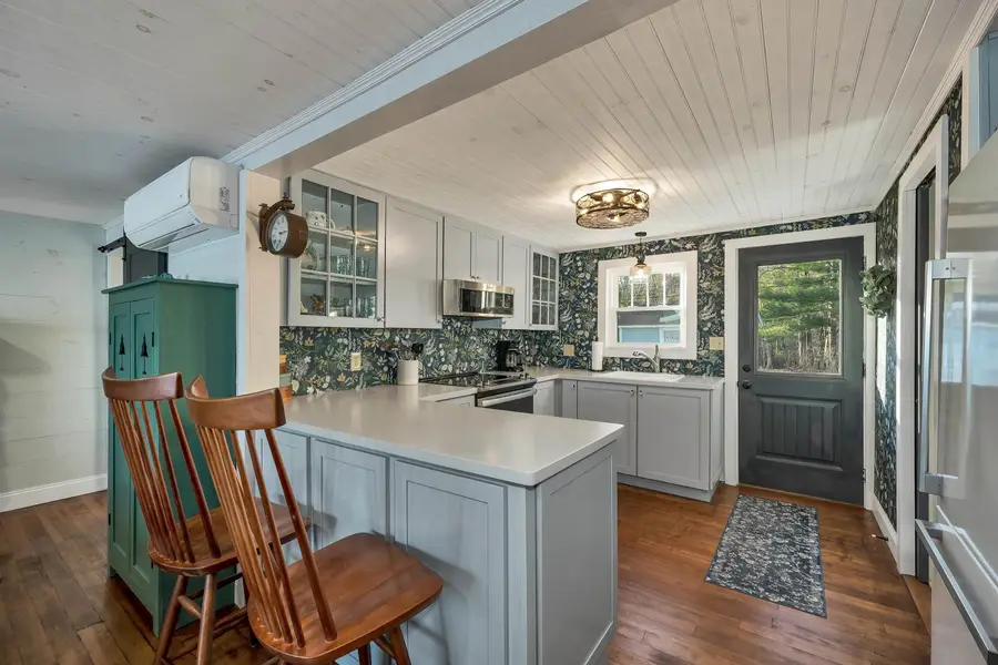 31 Lake Shore Drive, Effingham, NH 03882 - #2