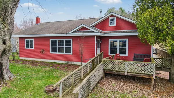 1995 Malletts Bay Avenue, Colchester, VT 05446