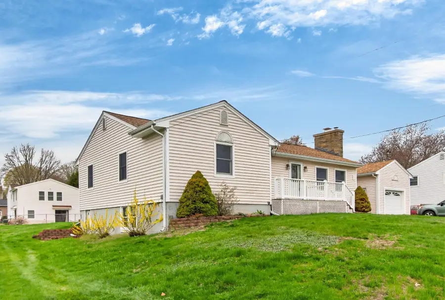 13 Darryl Lane, Salem, NH 03079 - #3