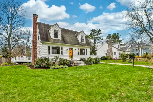 25 Eastman Street, Nashua, NH 03060