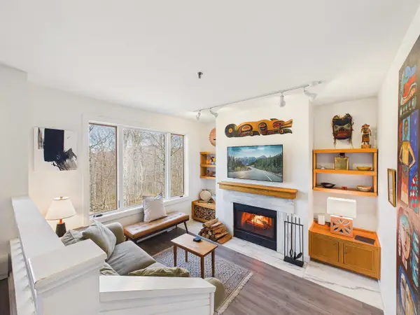182 High Ridge Road #I02, Killington, VT 05751