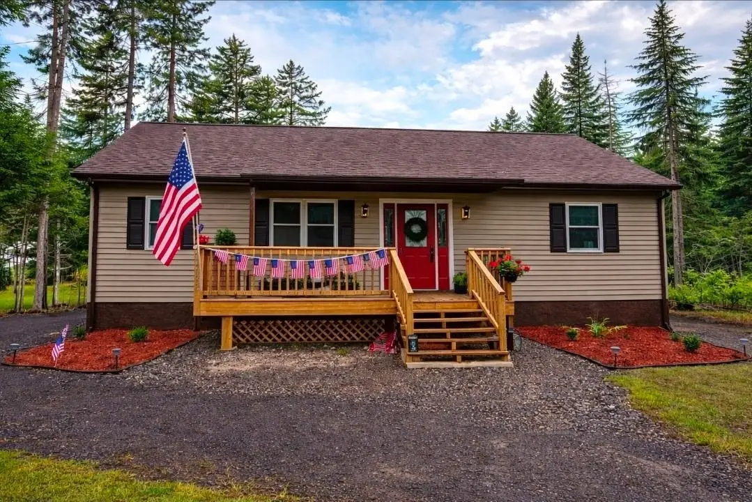 17 Merit Drive, Errol, NH 03579 - #1