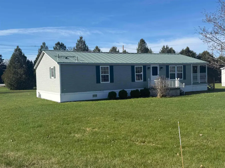 10 James Circle, Saint Albans, VT 05478 - #3