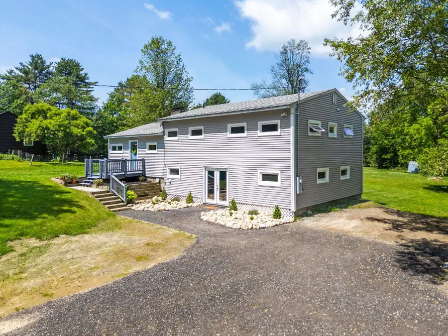626 County Road, New London, NH 03257 - #3