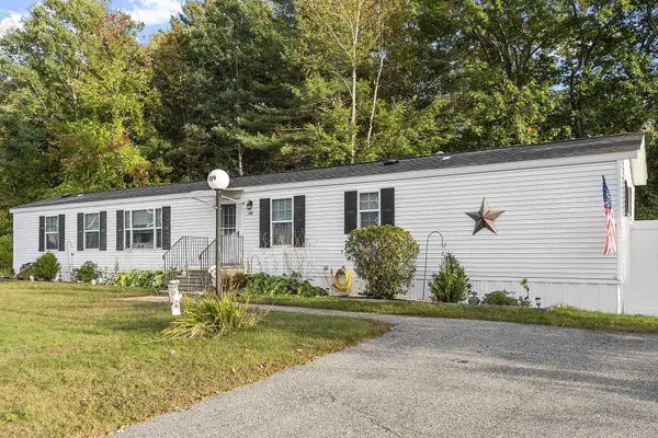 109 Spruce Drive, Farmington, NH 03835-0