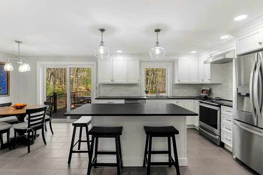 75 Birkdale Road, Bedford, NH 03110 - #2