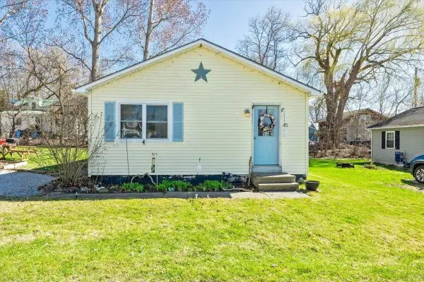 40 Bouthillette Circle, St. Albans Town, VT 05487