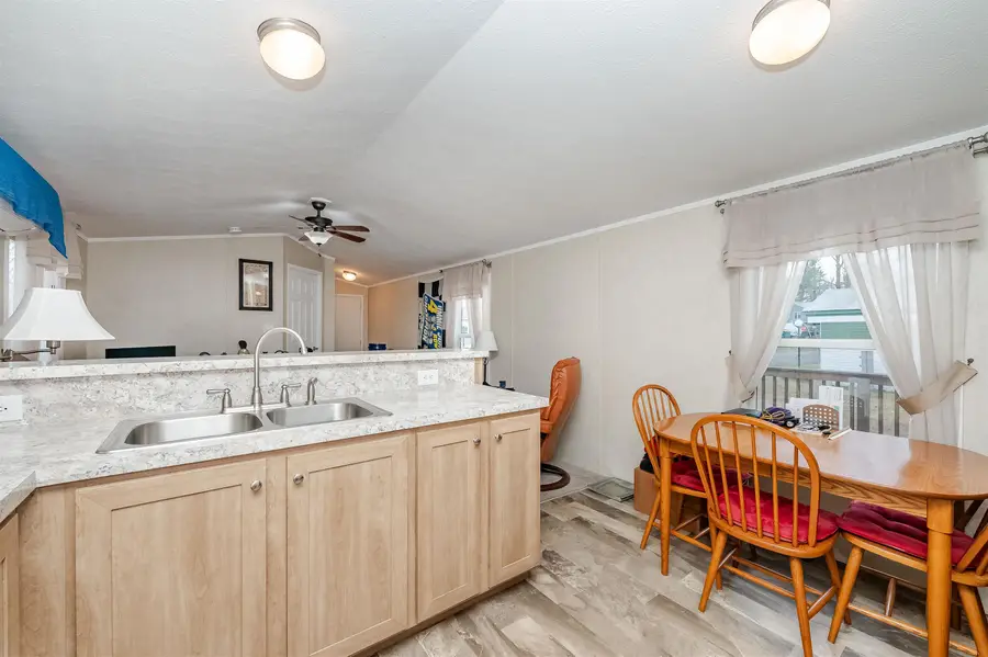 7 S Dewberry Lane, Rochester, NH 03867 - #3