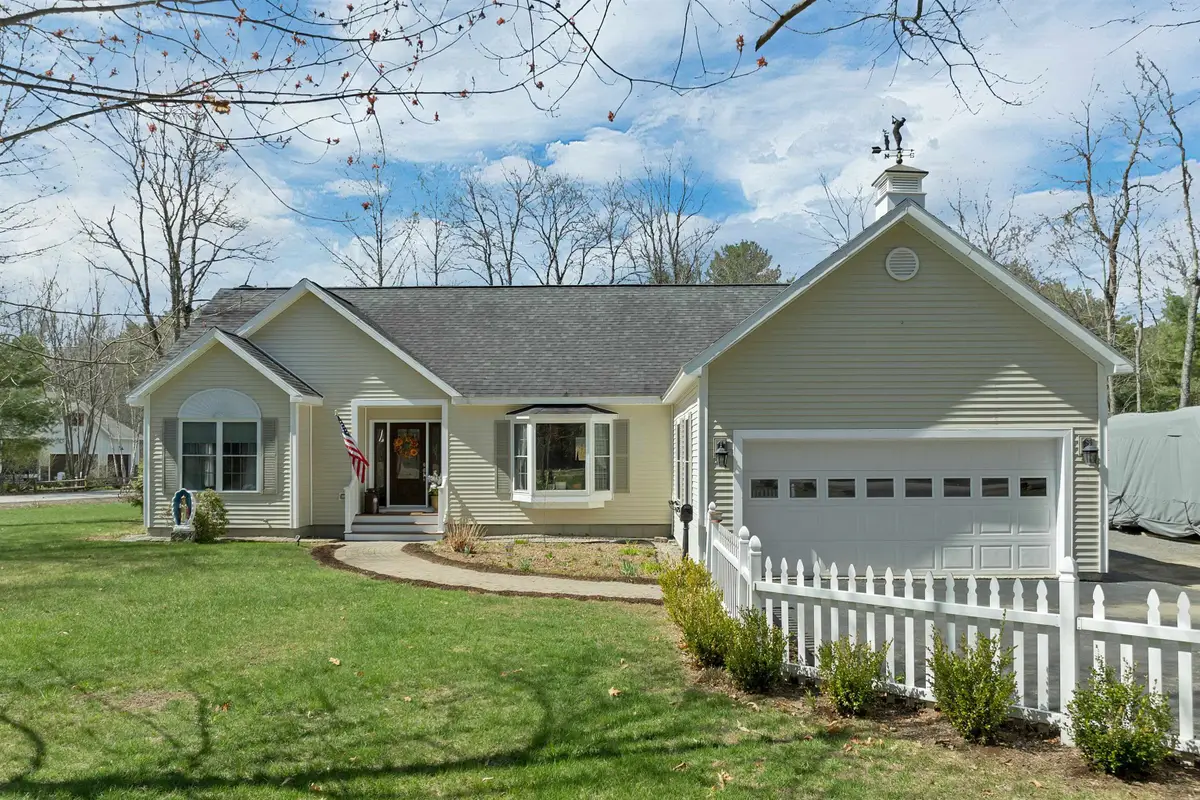 22 Fairway Drive, Ashland, NH 03217 - #1