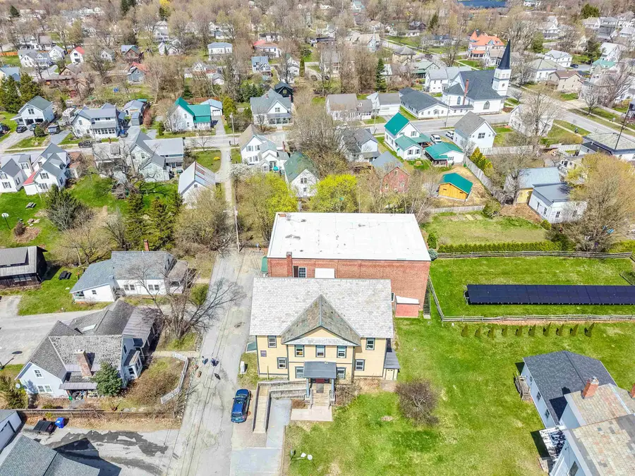 14 School Street, Bristol, VT 05443 - #3