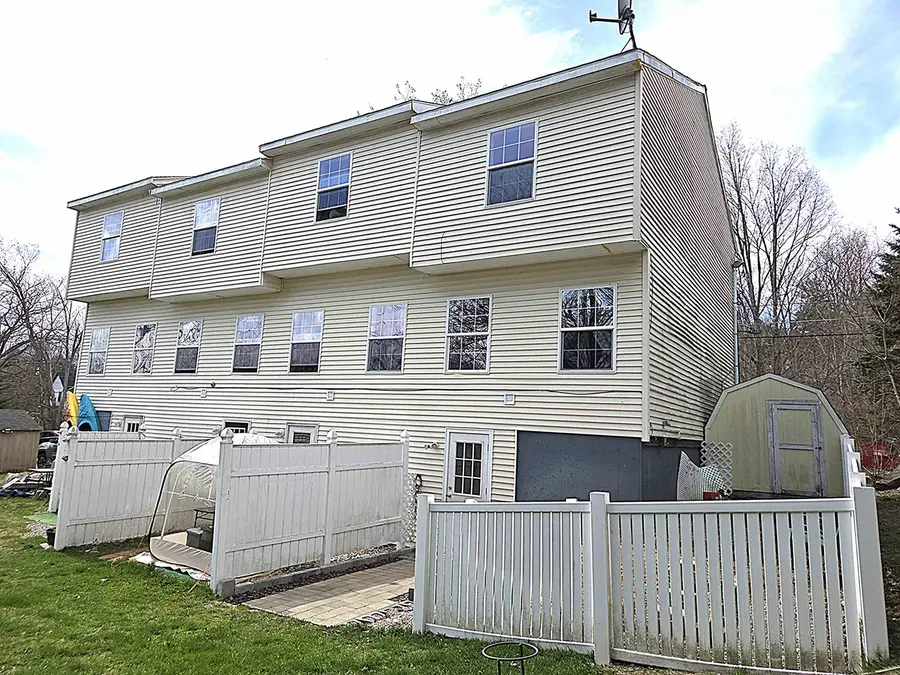 67 Glen Street #Unit 1, Farmington, NH 03835 - #3