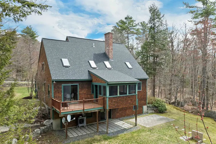 518 Old Main Street, New London, NH 03257 - #3