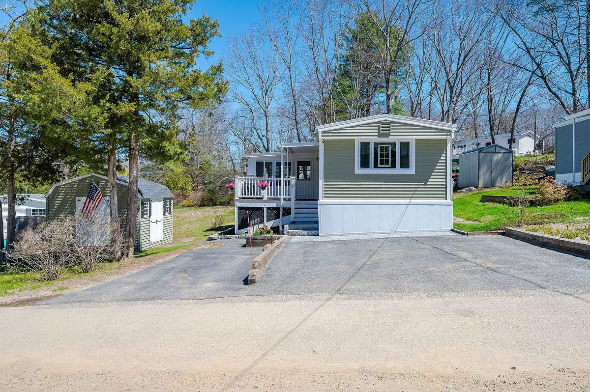 27 Ithica Lane, Newmarket, NH 03857 - #1