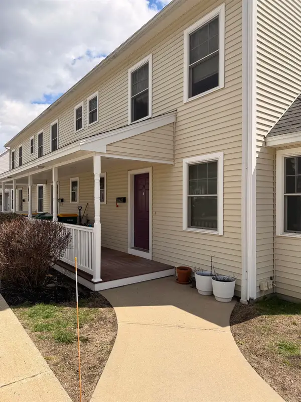 24 Gagne Street, Rochester, NH 03867