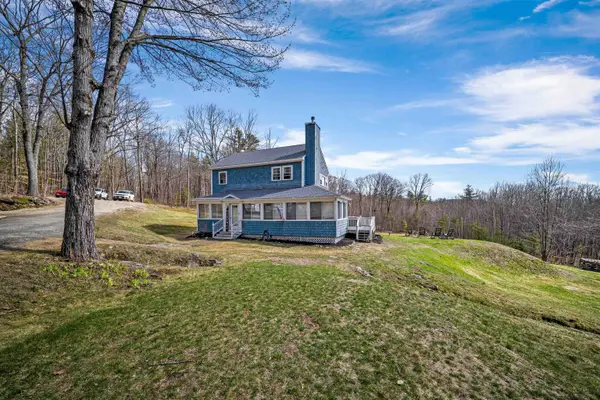 44 Dean Road, Danbury, NH 03230